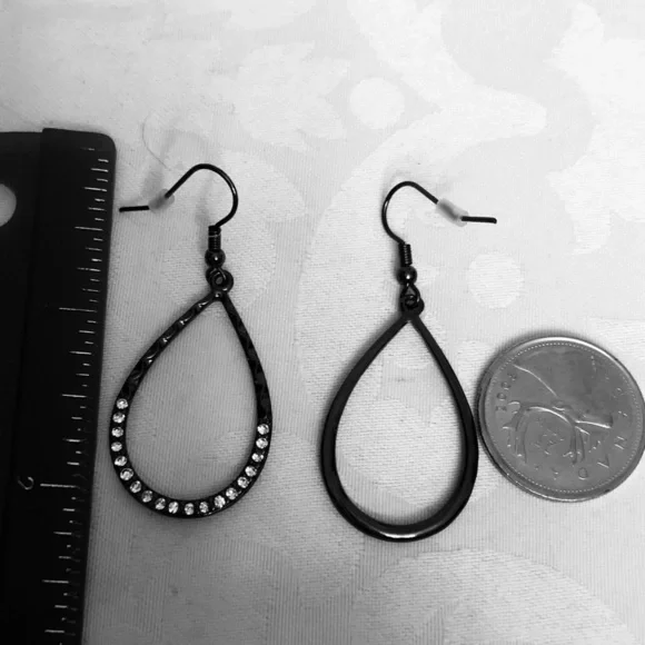 🆕Park Lane Oui Earrings Hematite TearDrop Hooks - Picture 4 of 16